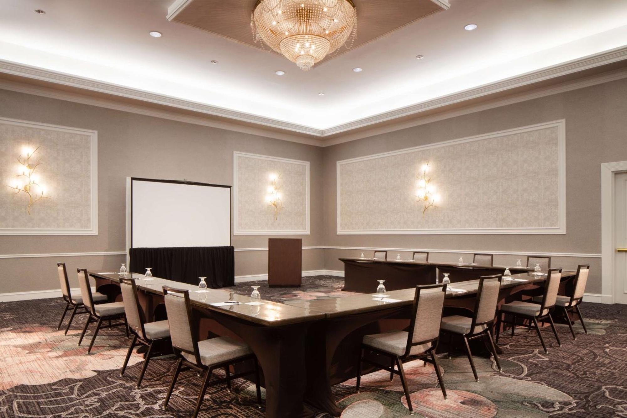 Hilton Atlanta/Marietta Hotel&Conference Center Esterno foto