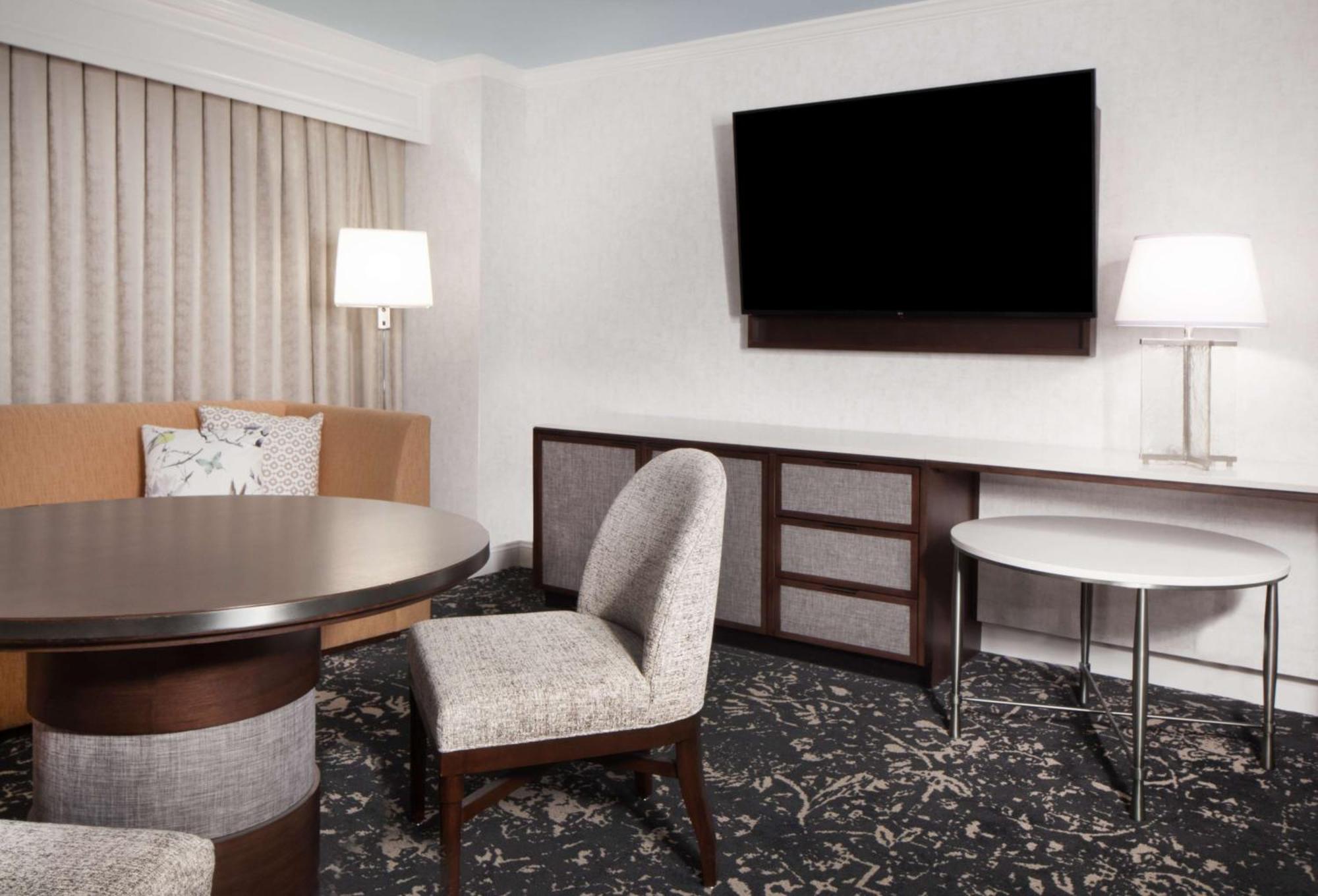 Hilton Atlanta/Marietta Hotel&Conference Center Esterno foto